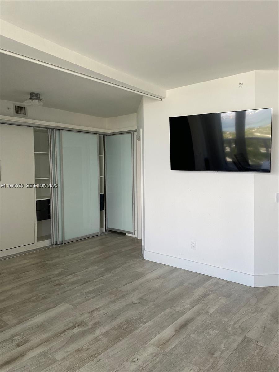 4779 Collins Ave #3606, Miami Beach FL 33140