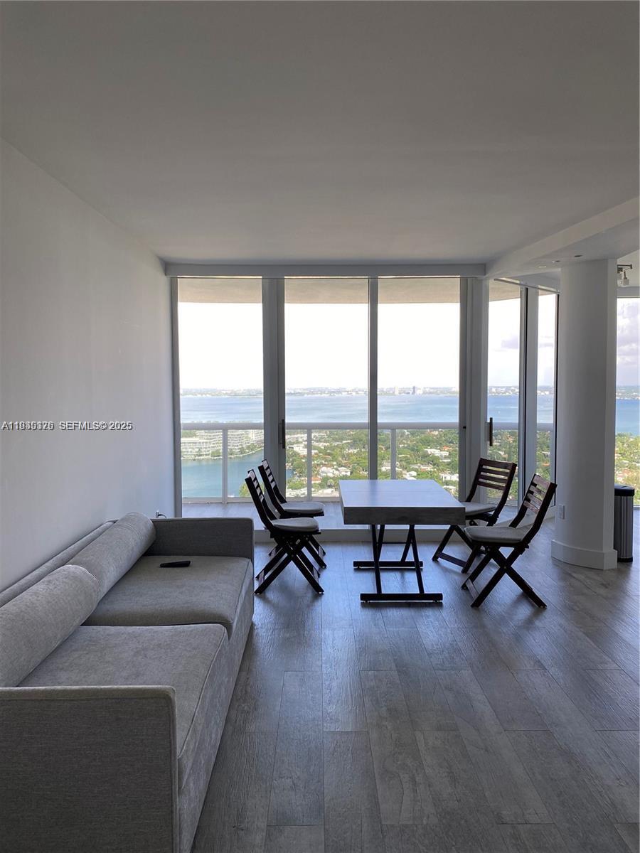 4779 Collins Ave #3606, Miami Beach FL 33140