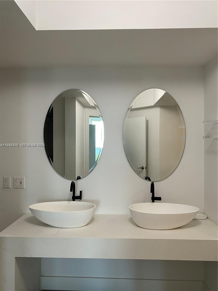4779 Collins Ave #3606, Miami Beach FL 33140