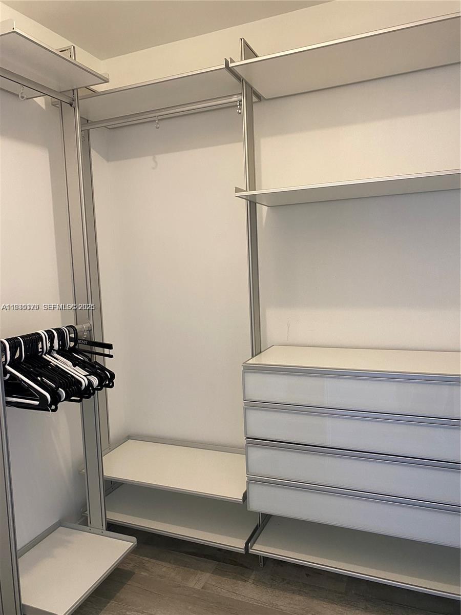 4779 Collins Ave #3606, Miami Beach FL 33140