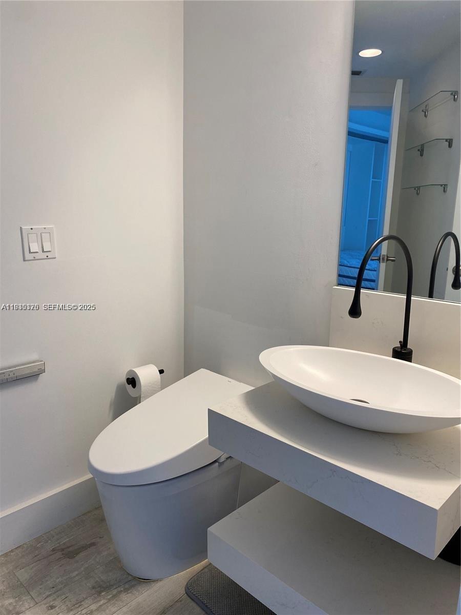 4779 Collins Ave #3606, Miami Beach FL 33140