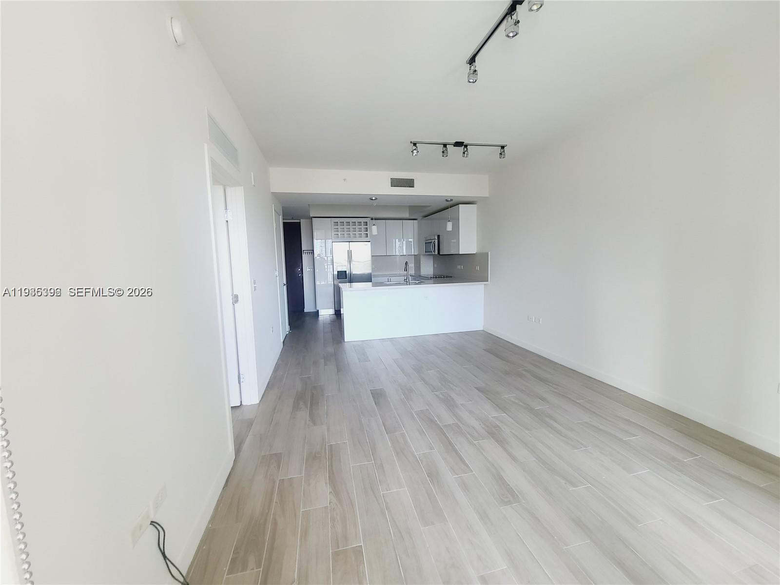 999 SW 1 Avenue #2008, Miami FL 33130
