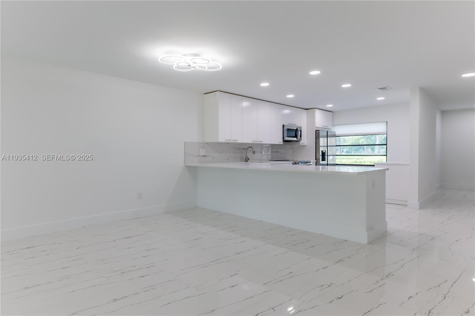 8435 Casa Del Lago #22-C, Boca Raton FL 33433