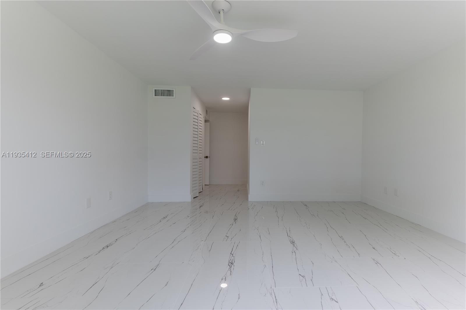 8435 Casa Del Lago #22-C, Boca Raton FL 33433