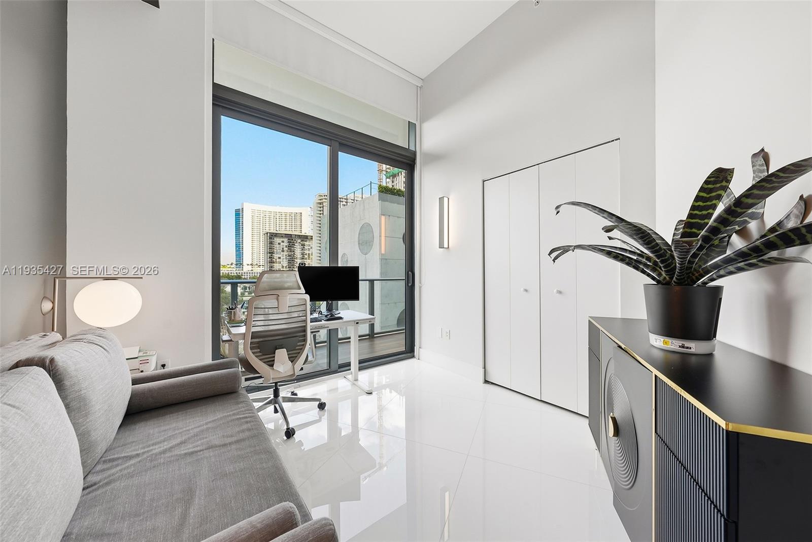 501 NE 31st St #401, Miami FL 33137