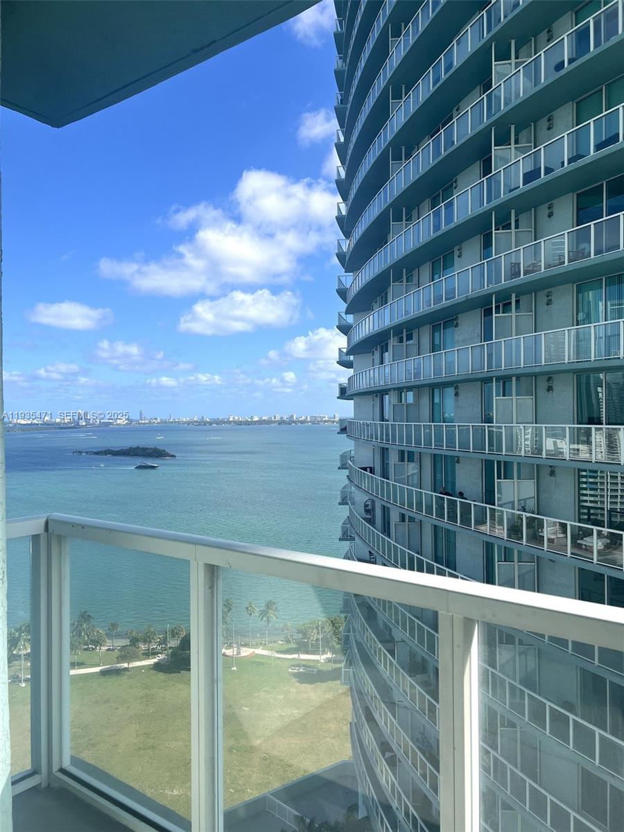 1900 N Bayshore Dr #2117, Miami FL 33132