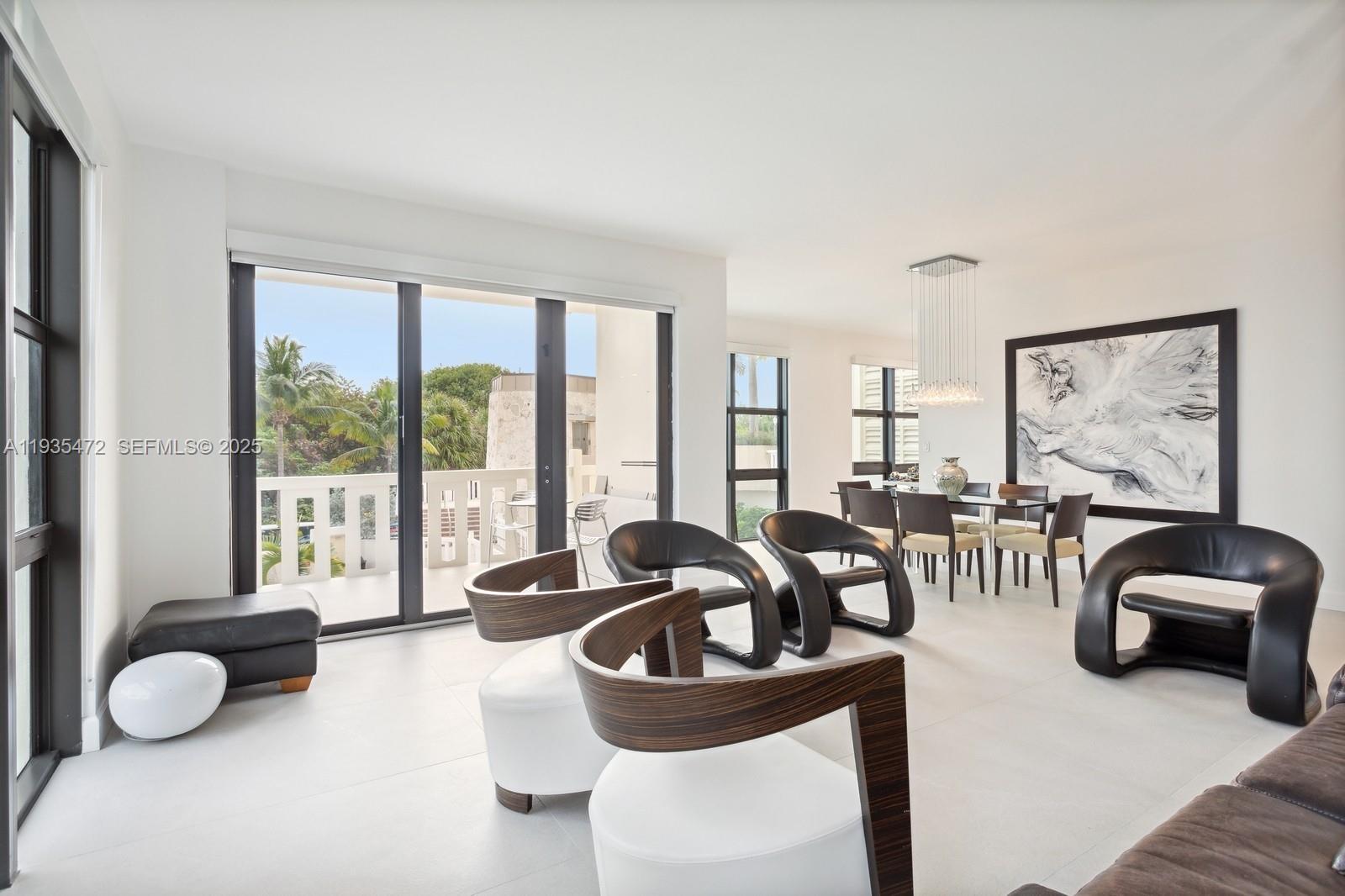 1111 Crandon Blvd #B101, Key Biscayne FL 33149