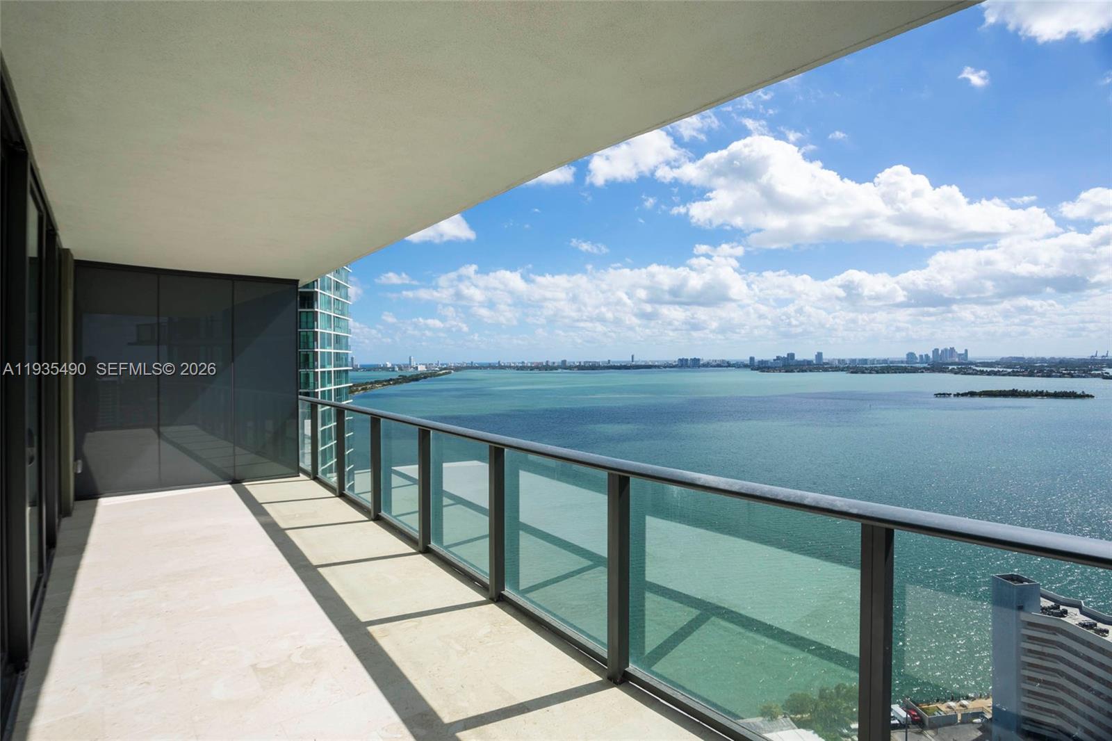 650 NE 32nd St #2701, Miami FL 33137