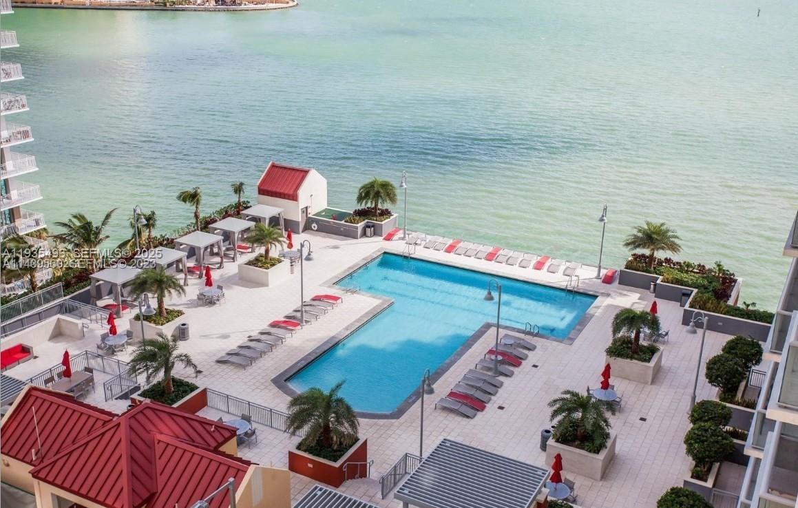 1155 Brickell Bay Dr #1605, Miami FL 33131