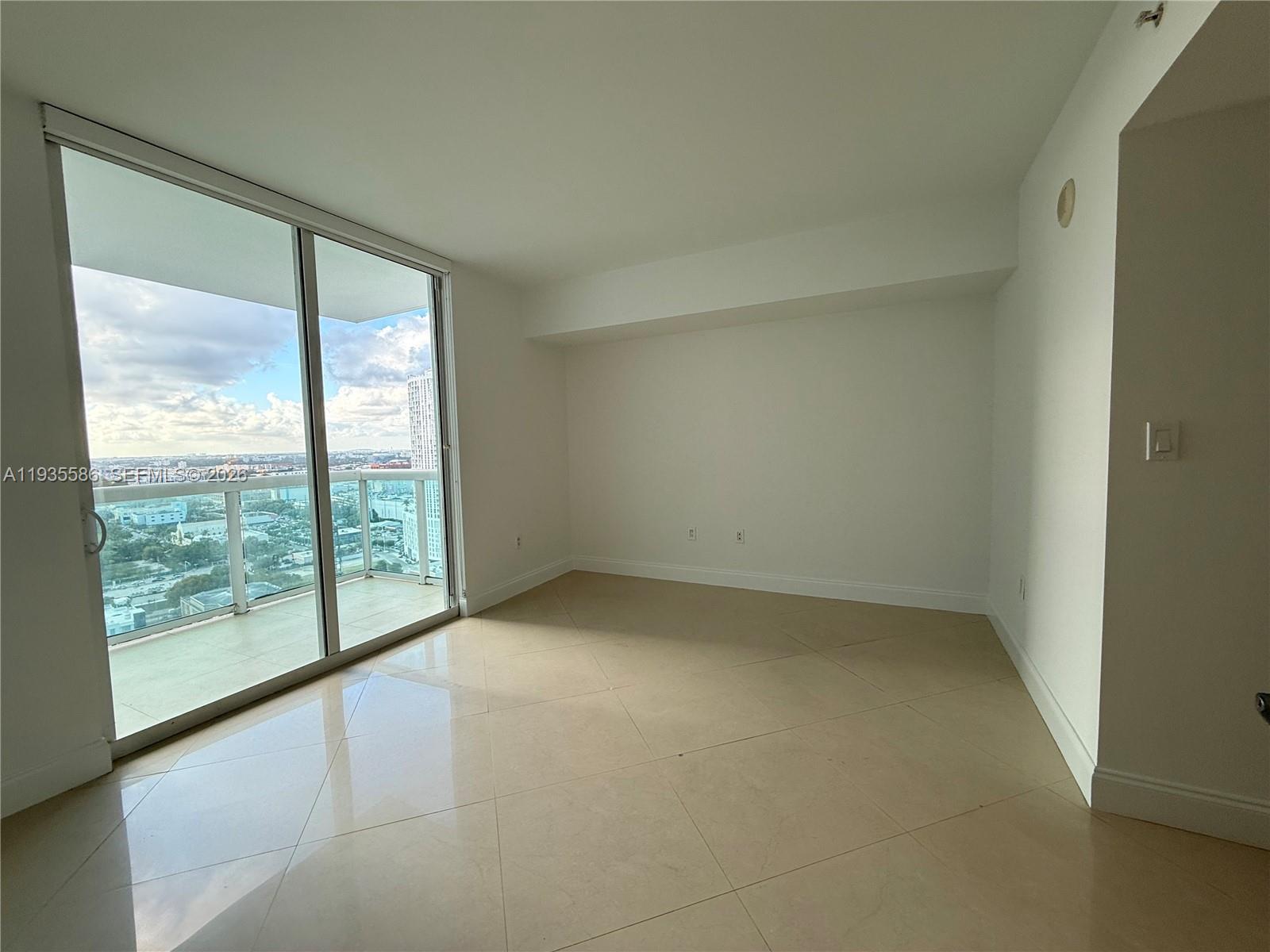 1800 N Bayshore Dr #2702, Miami FL 33132