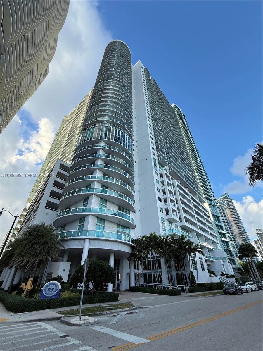 1800 N Bayshore Dr #2702, Miami FL 33132