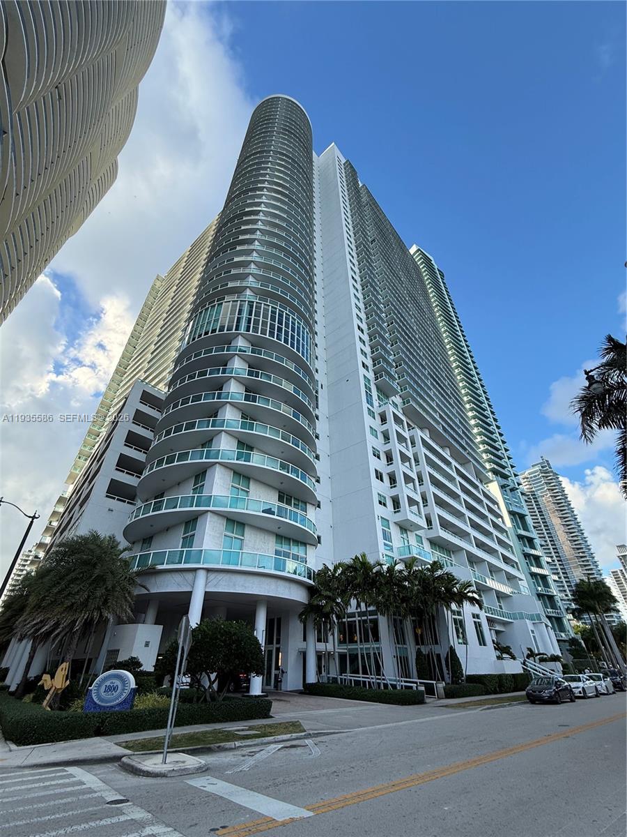1800 N Bayshore Dr #2702, Miami FL 33132