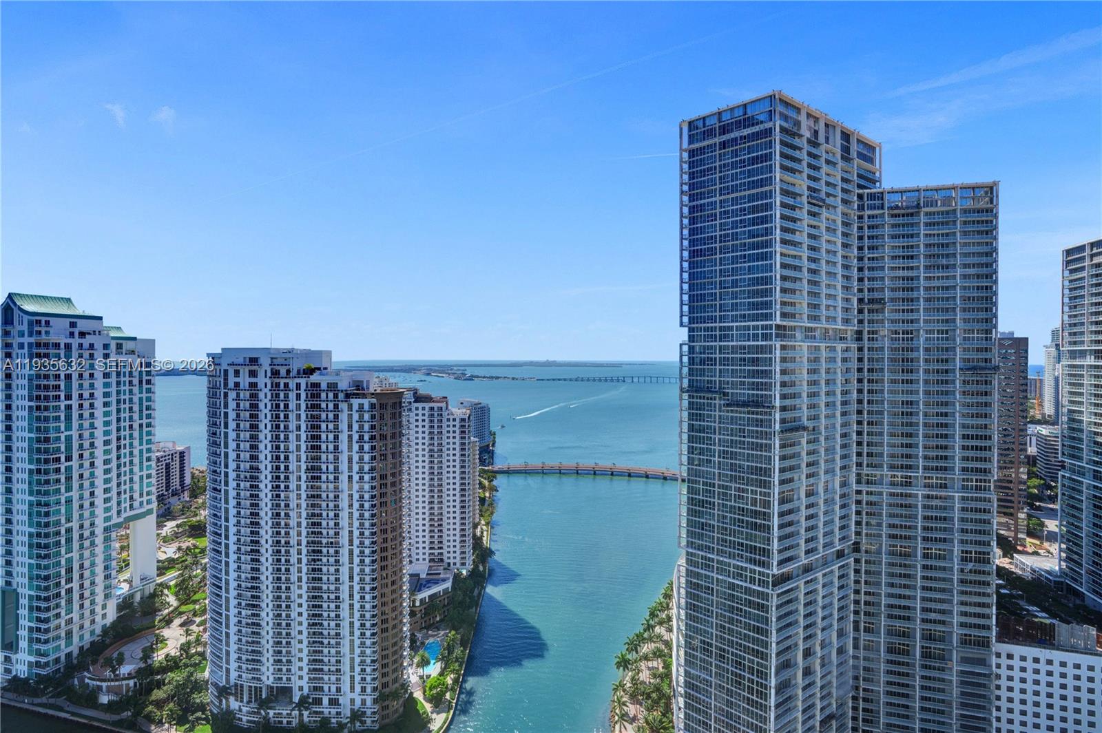 300 Biscayne Blvd Way #3704C, Miami FL 33131