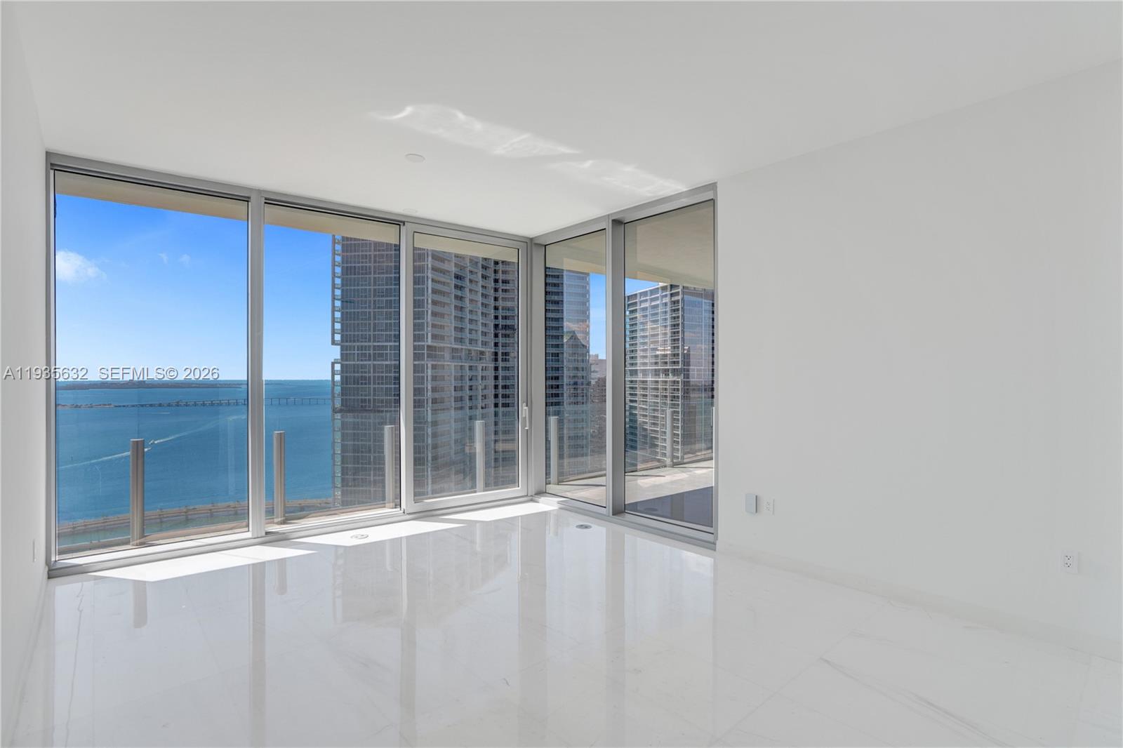 300 Biscayne Blvd Way #3704C, Miami FL 33131
