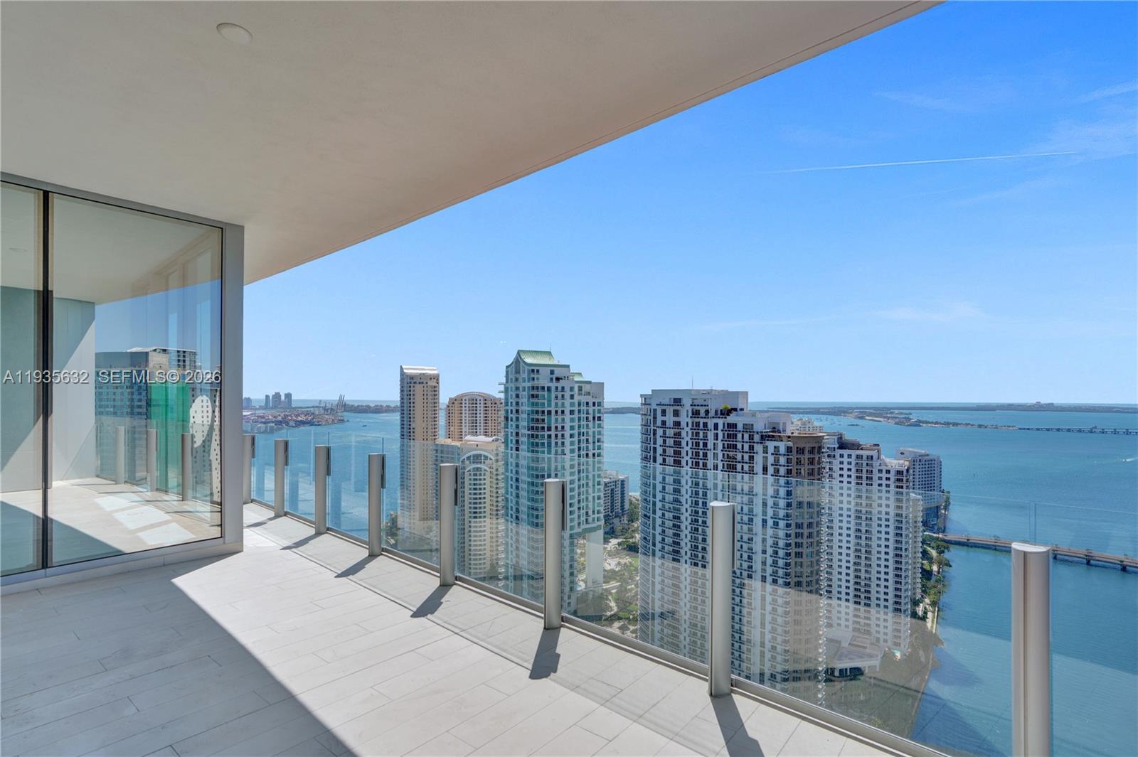 300 Biscayne Blvd Way #3704C, Miami FL 33131