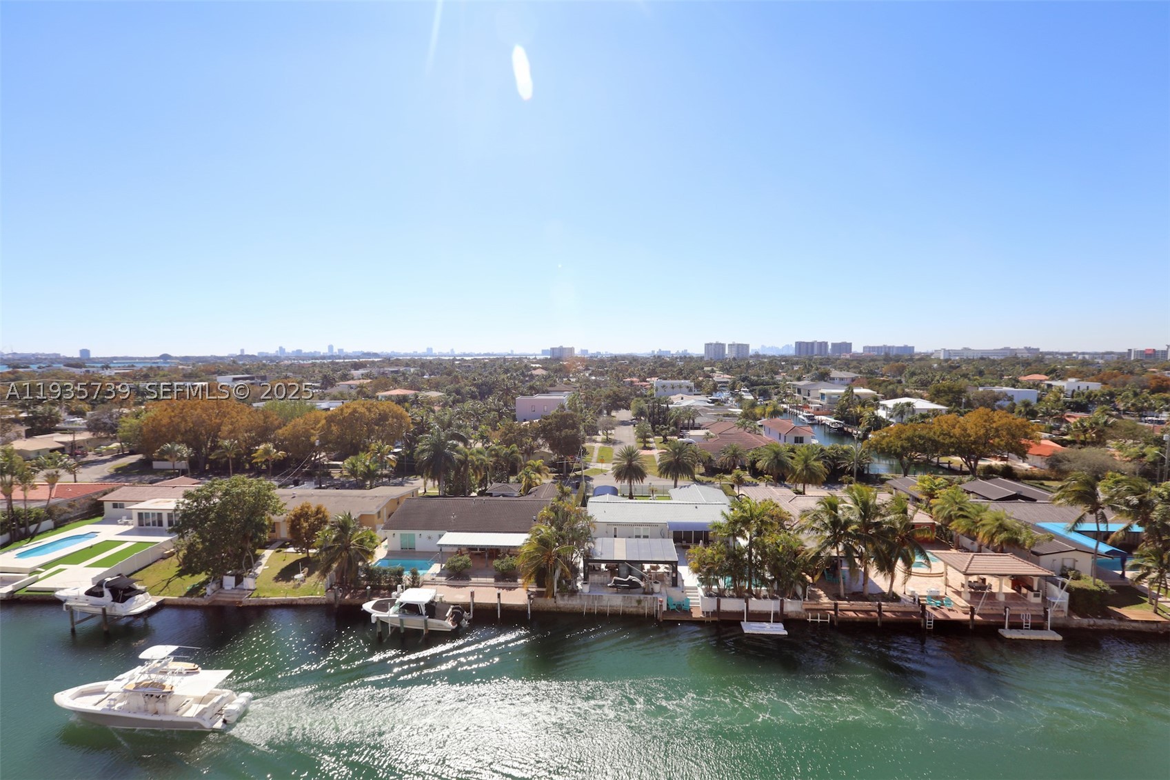 2000 NE 135th St #908, North Miami FL 33181