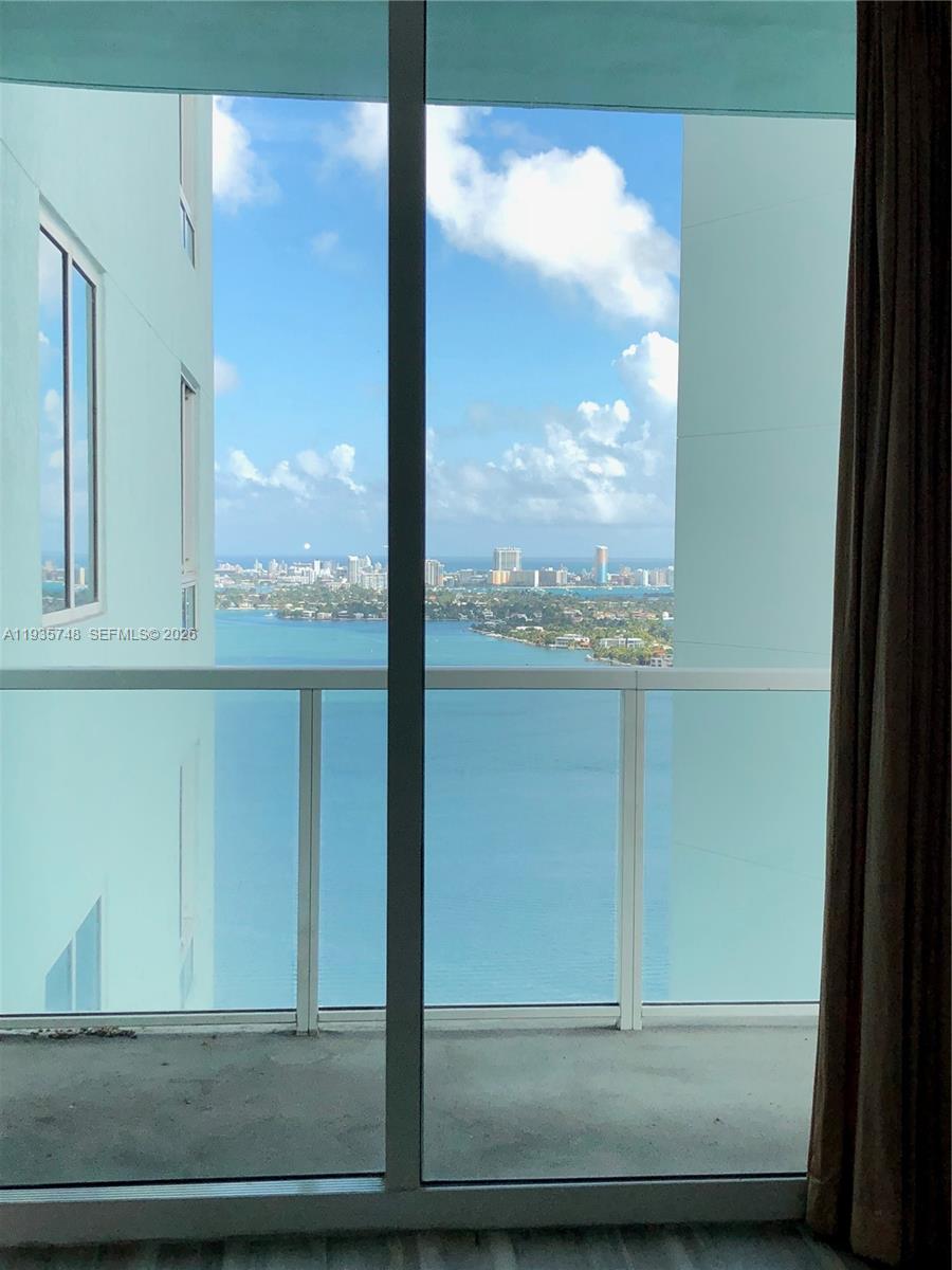 1900 N Bayshore Dr #3305, Miami FL 33132