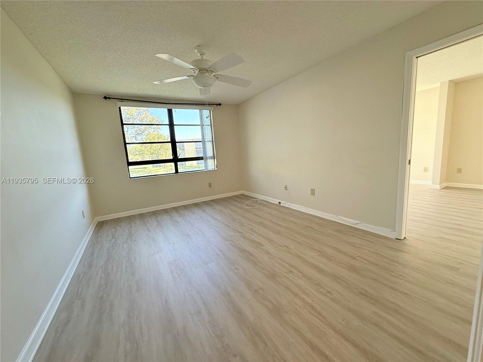 10426 E Clairmont Cir #212, Tamarac FL 33321