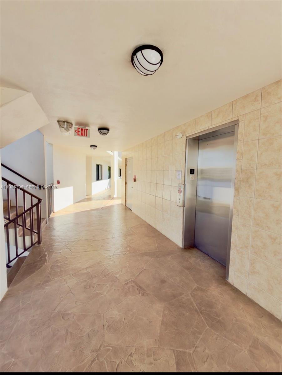 10426 E Clairmont Cir #212, Tamarac FL 33321