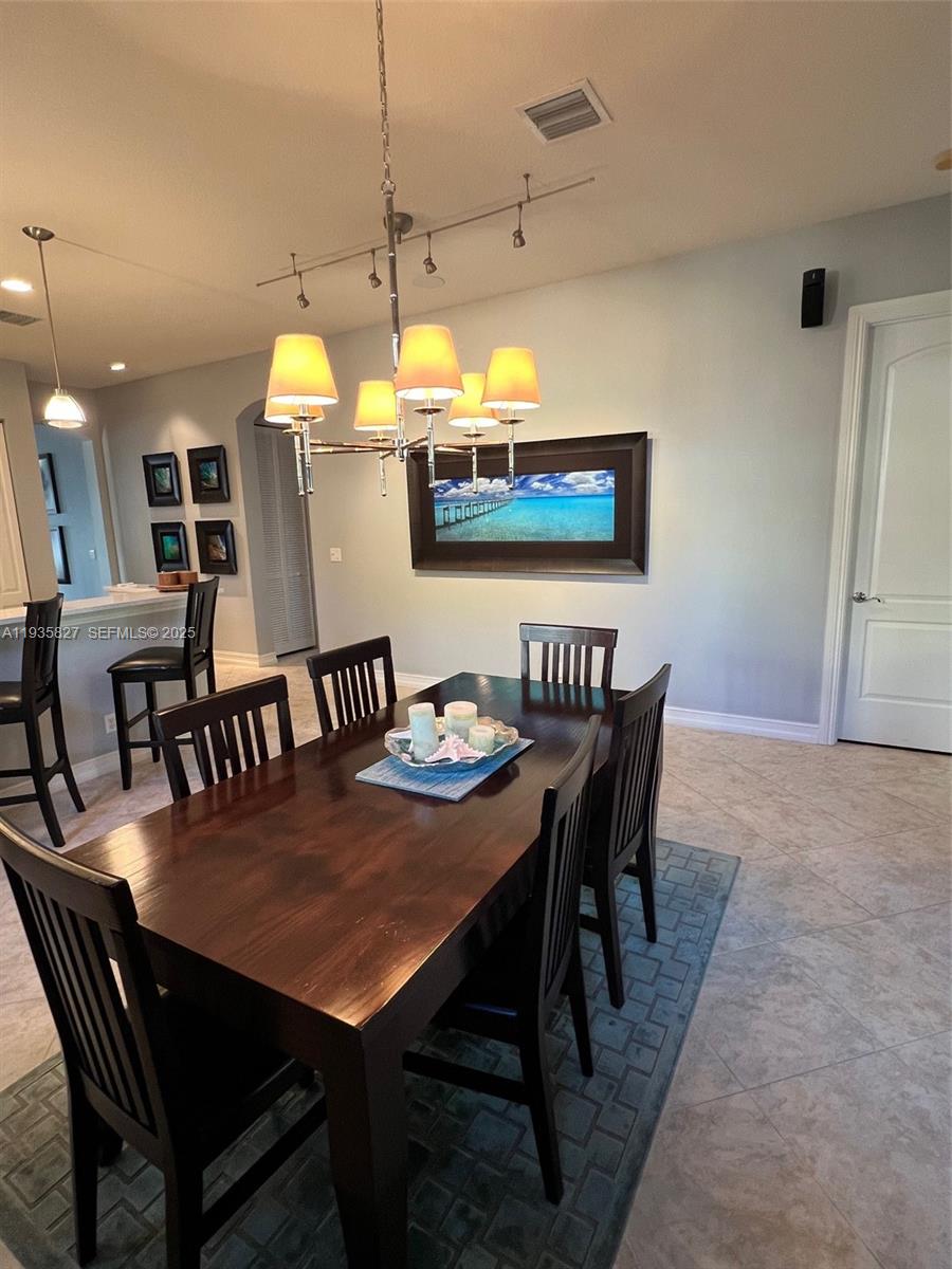 184 W Bay Cedar Cir, Jupiter FL 33458