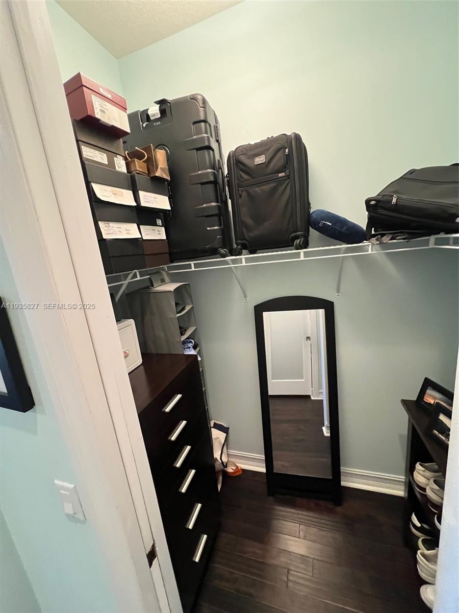 184 W Bay Cedar Cir, Jupiter FL 33458