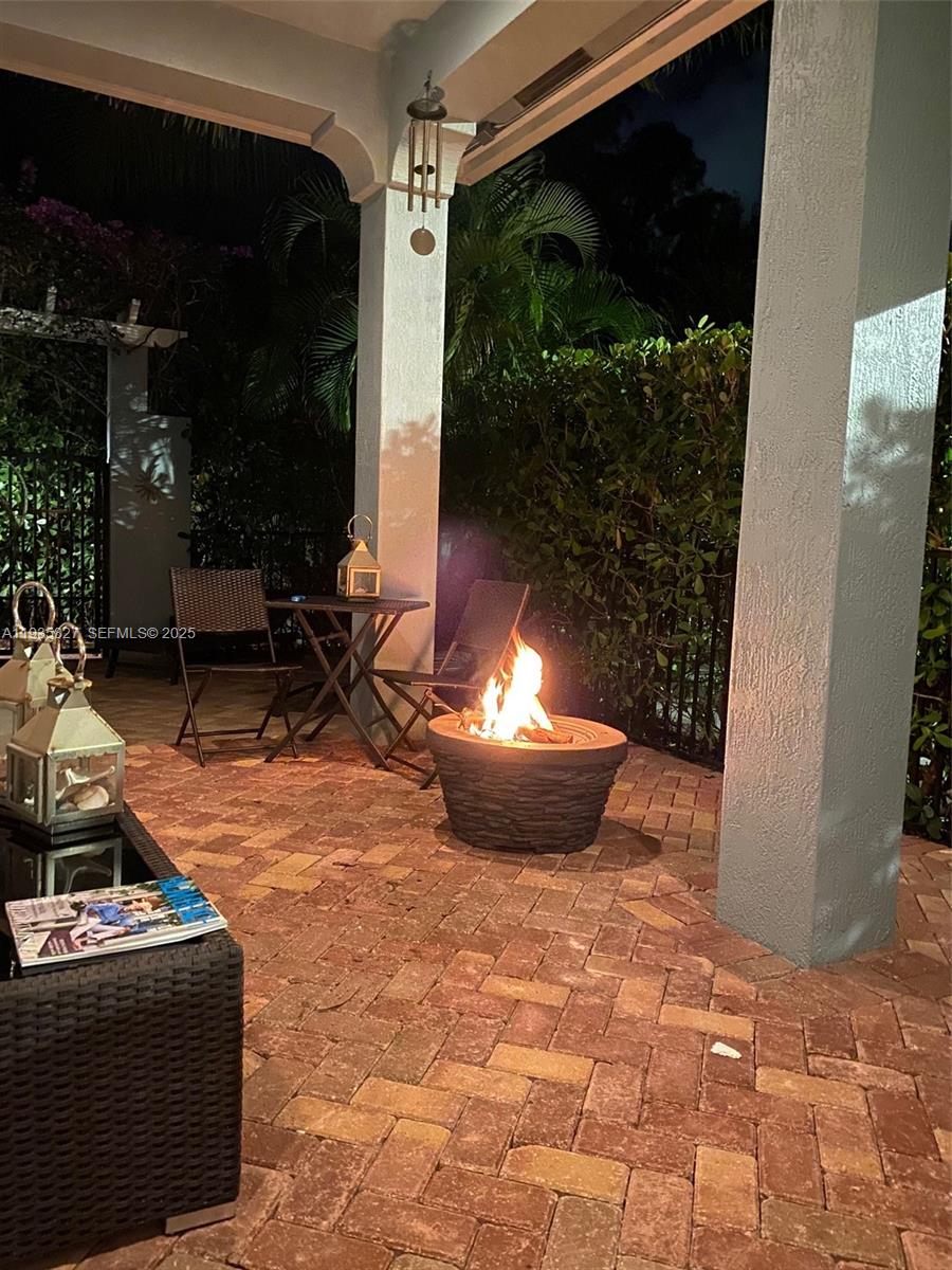 184 W Bay Cedar Cir, Jupiter FL 33458