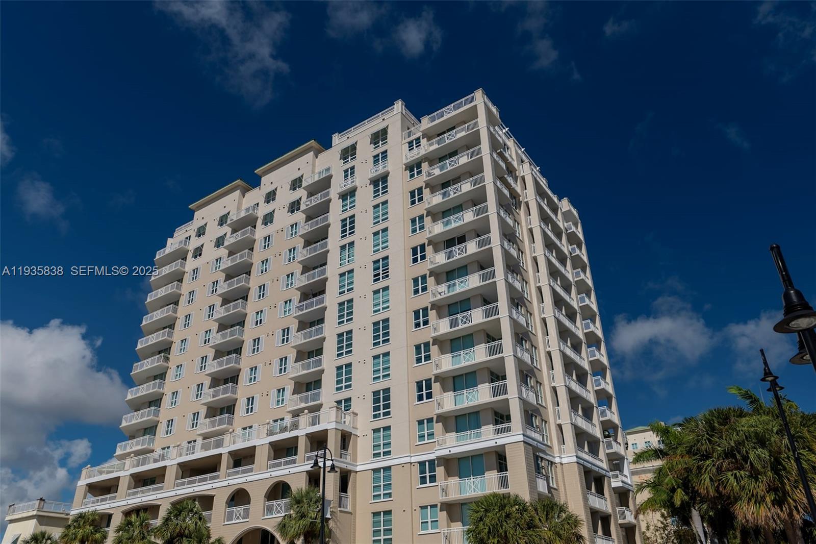 350 N Federal Hwy #512, Boynton Beach FL 33435