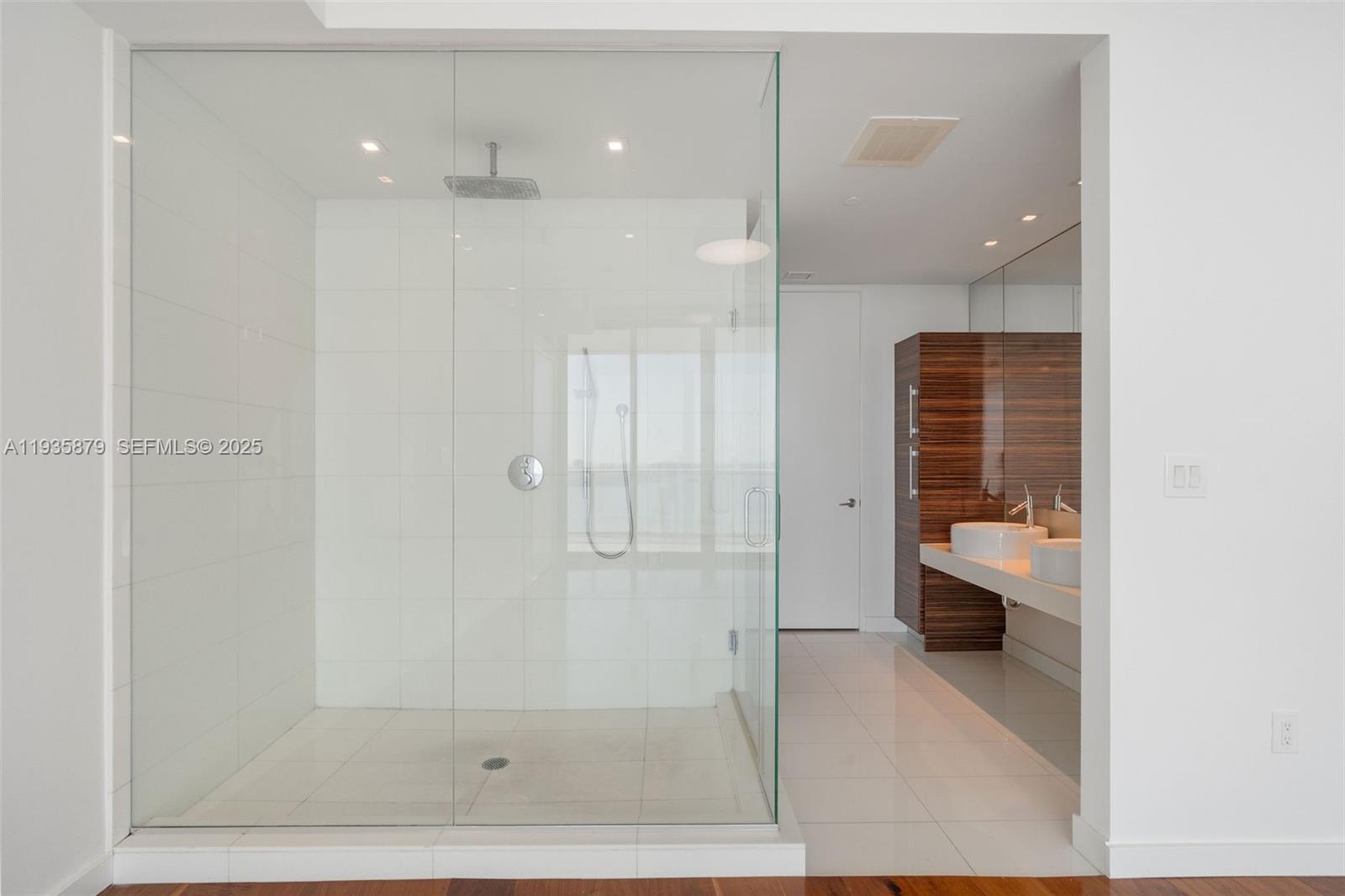 2020 N Bayshore Dr #3510, Miami FL 33137