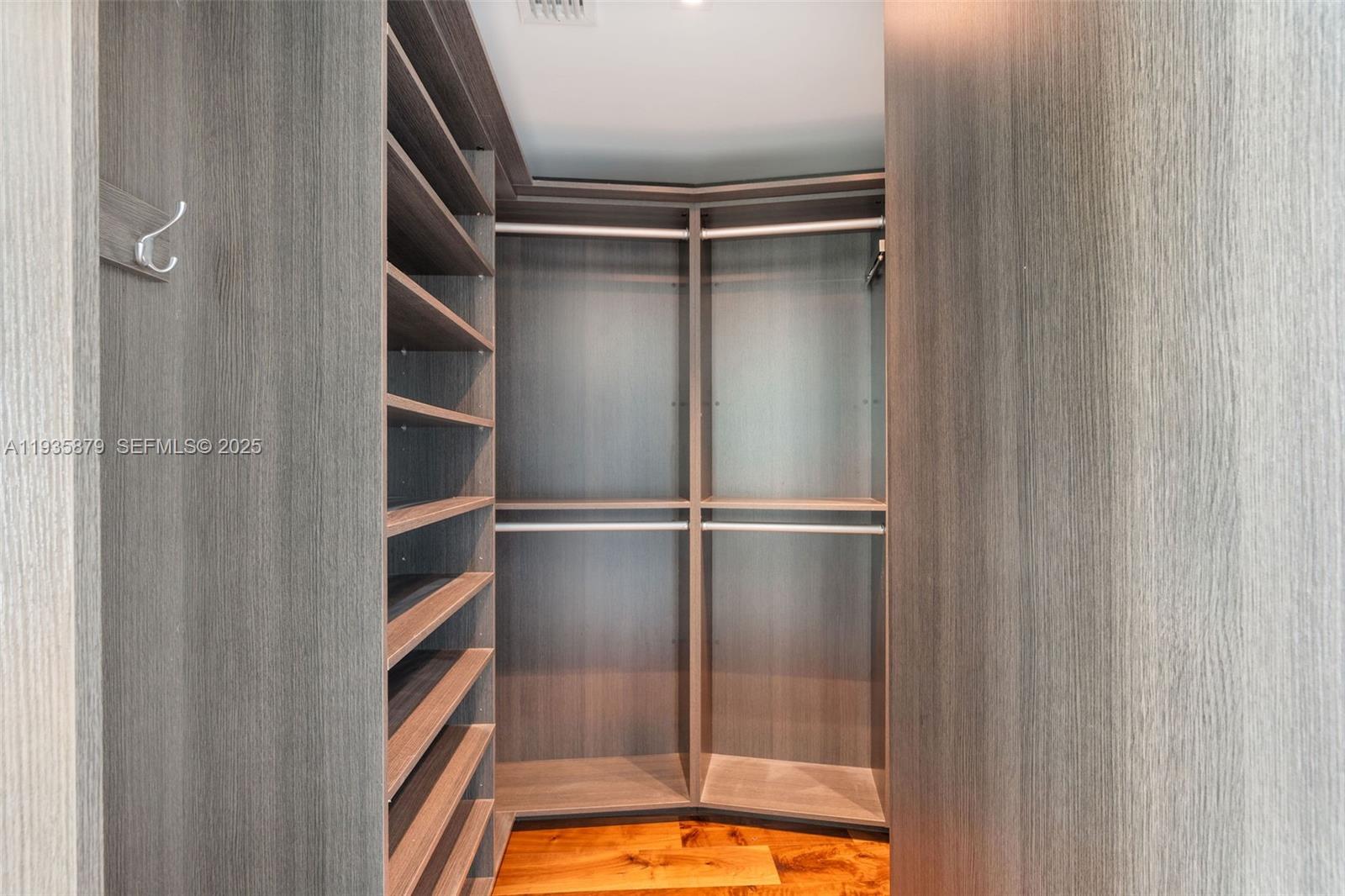 2020 N Bayshore Dr #3510, Miami FL 33137