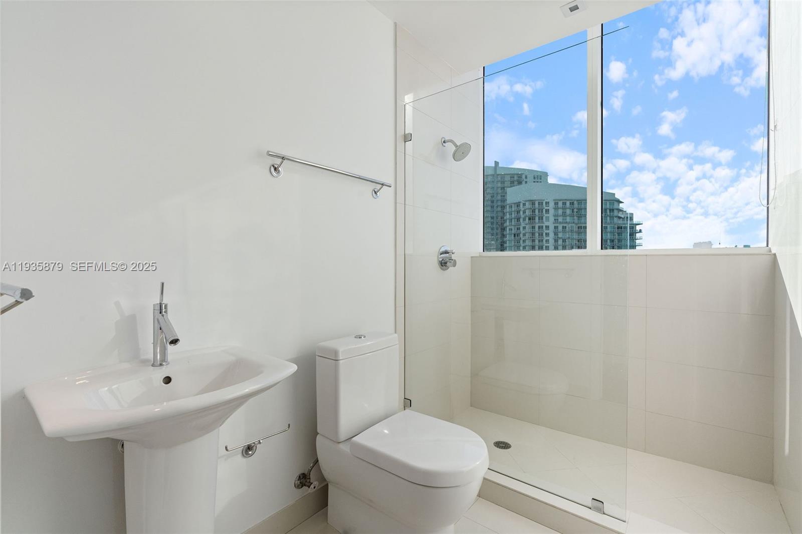 2020 N Bayshore Dr #3510, Miami FL 33137