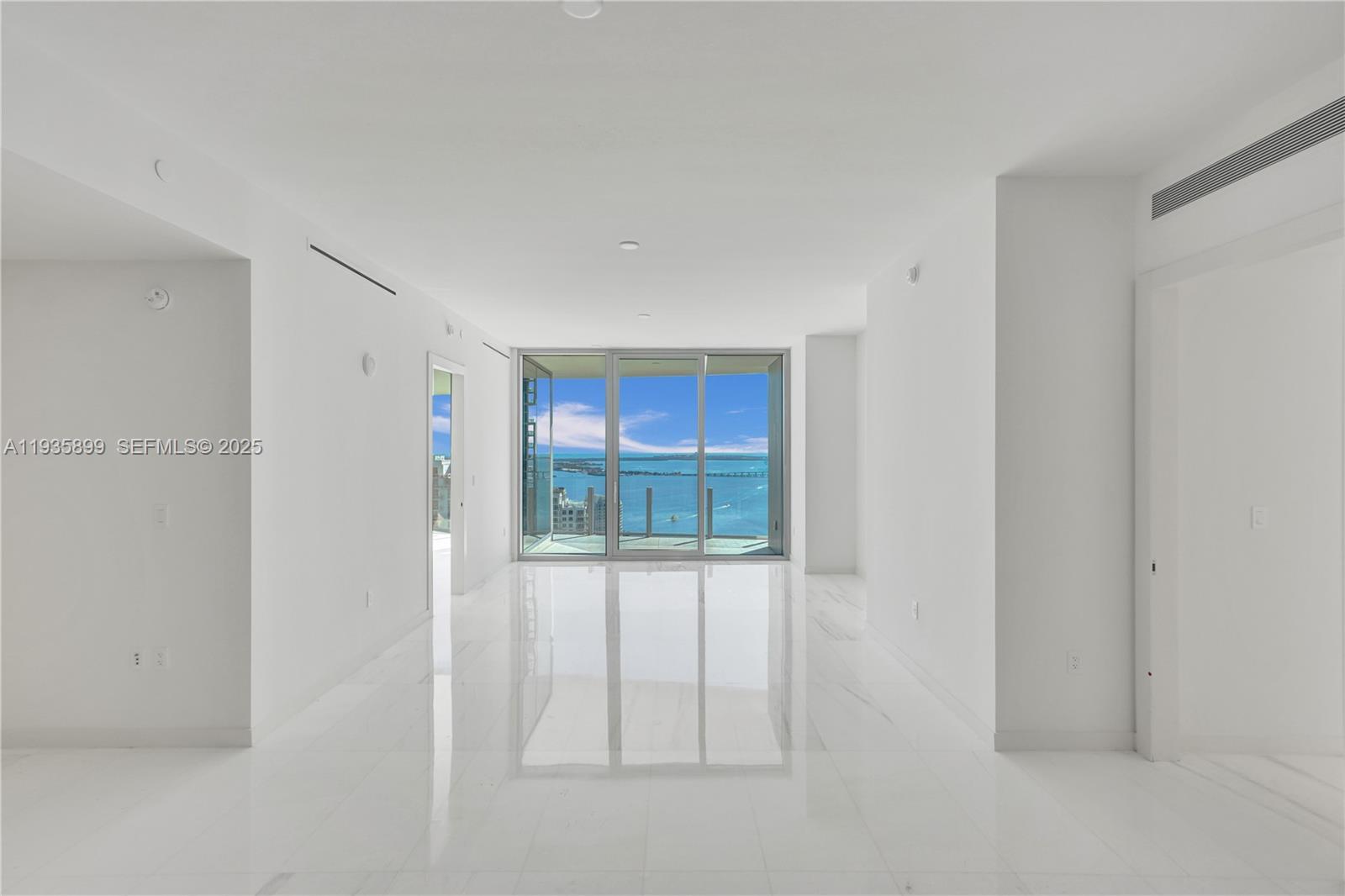 300 Biscayne Boulevard Way #3605W, Miami FL 33131