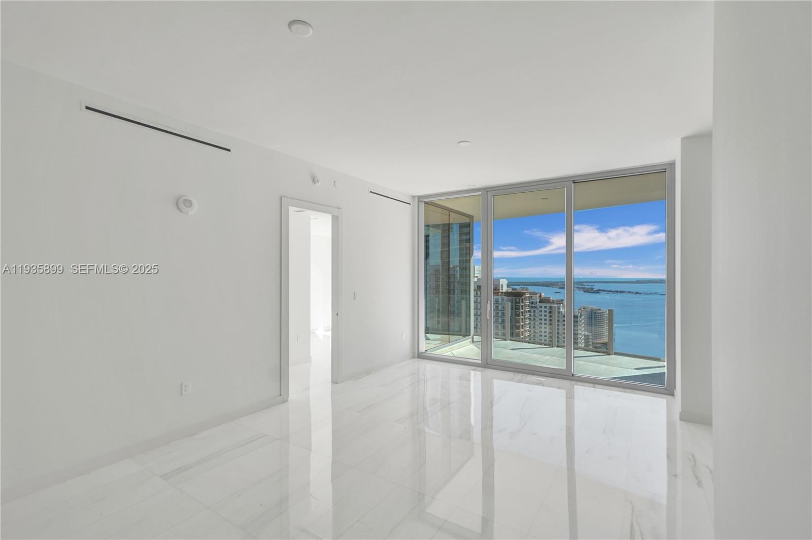 300 Biscayne Boulevard Way #3605W, Miami FL 33131