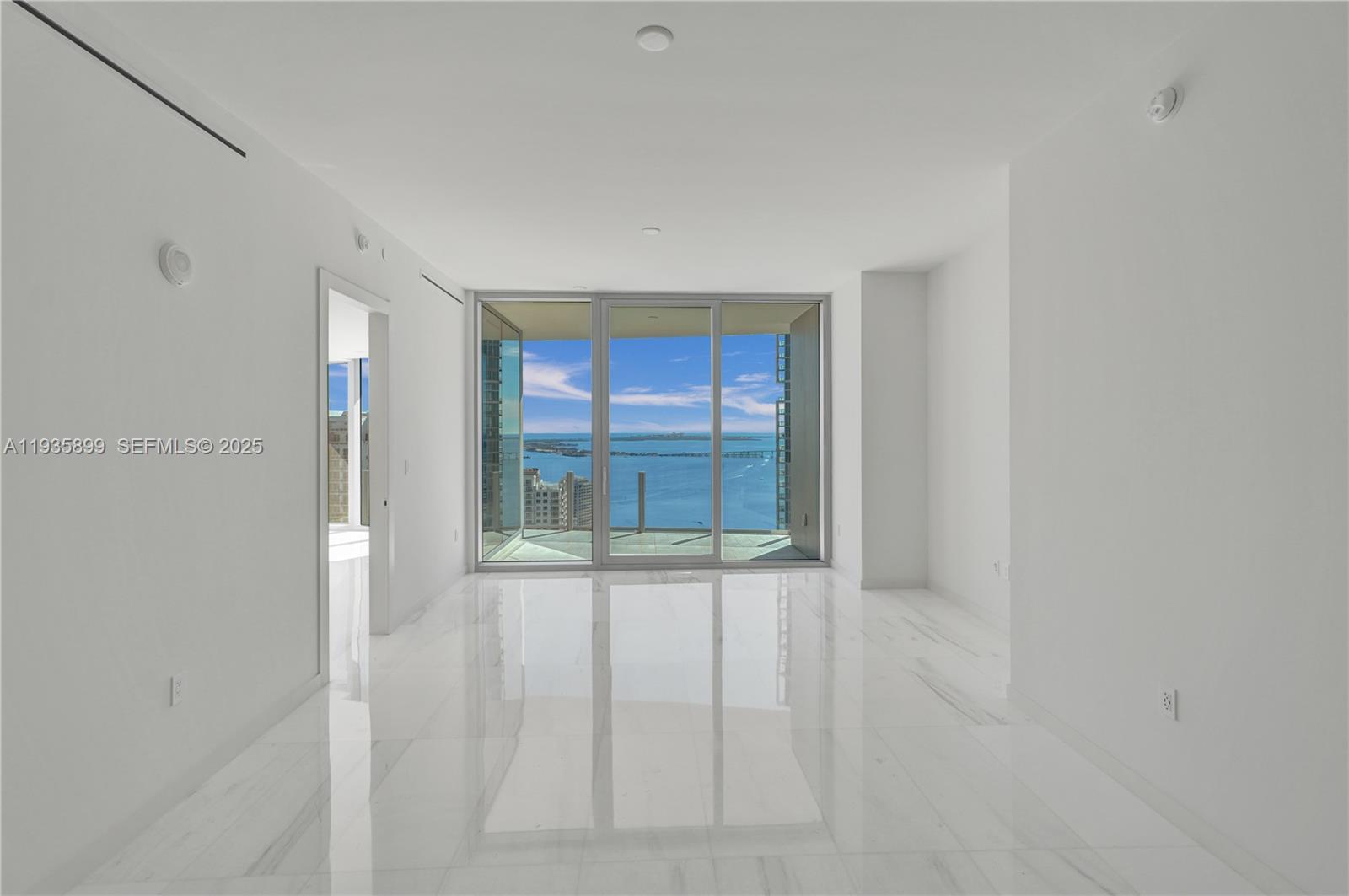 300 Biscayne Boulevard Way #3605W, Miami FL 33131