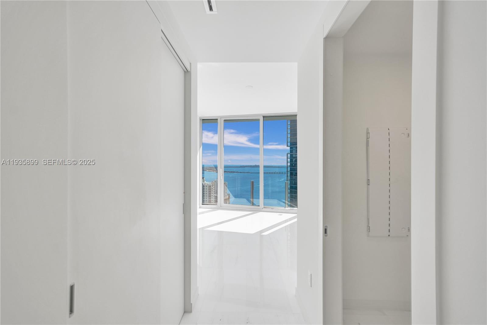 300 Biscayne Boulevard Way #3605W, Miami FL 33131