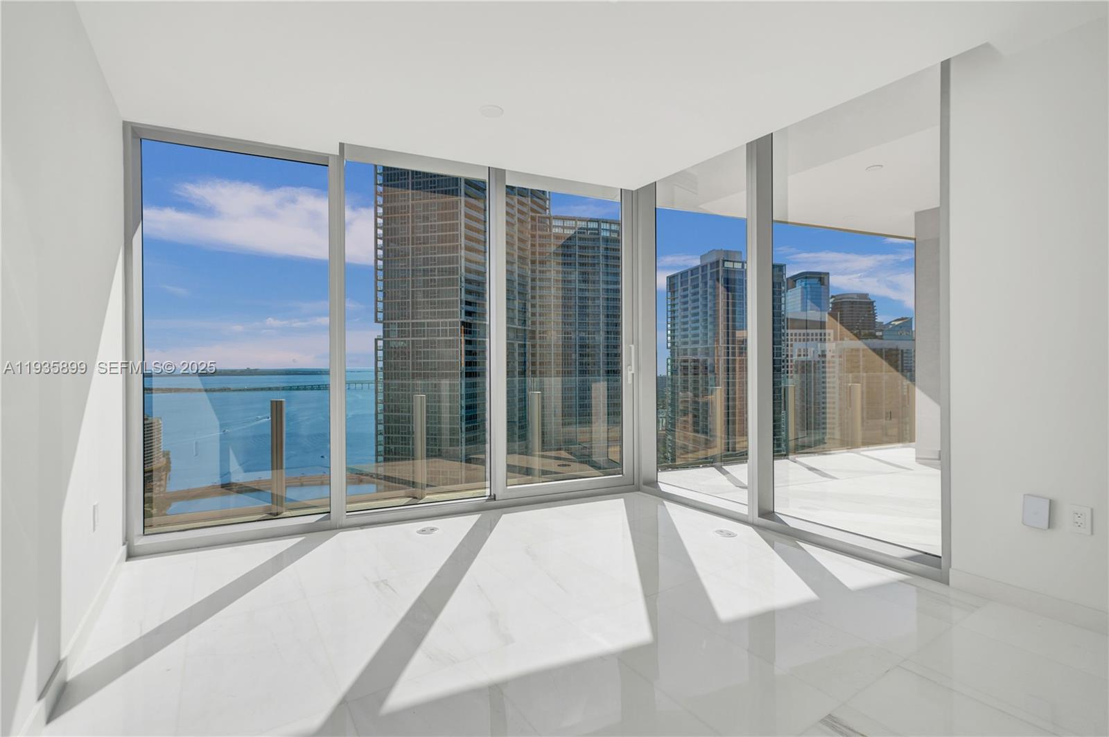 300 Biscayne Boulevard Way #3605W, Miami FL 33131