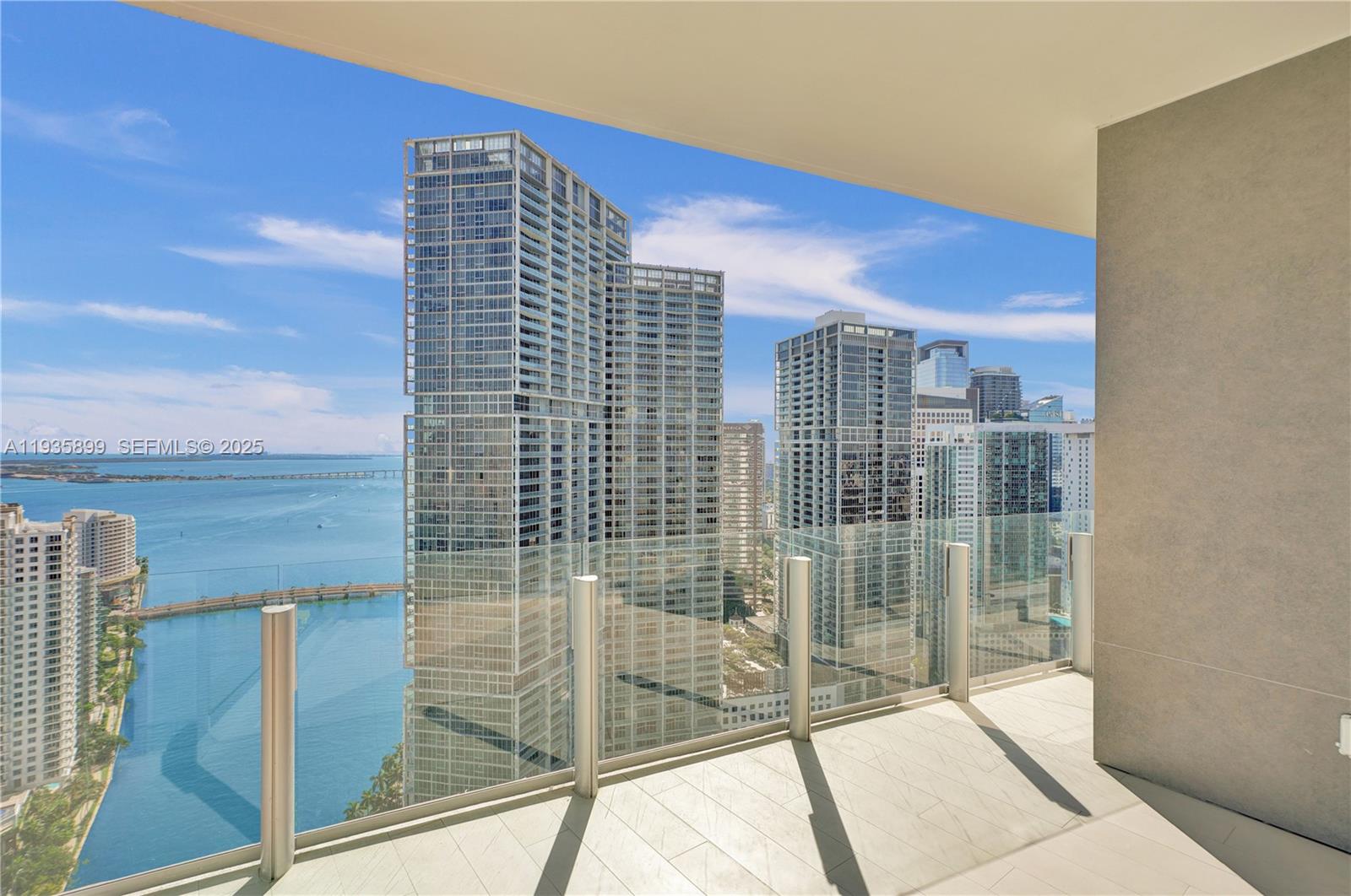 300 Biscayne Boulevard Way #3605W, Miami FL 33131