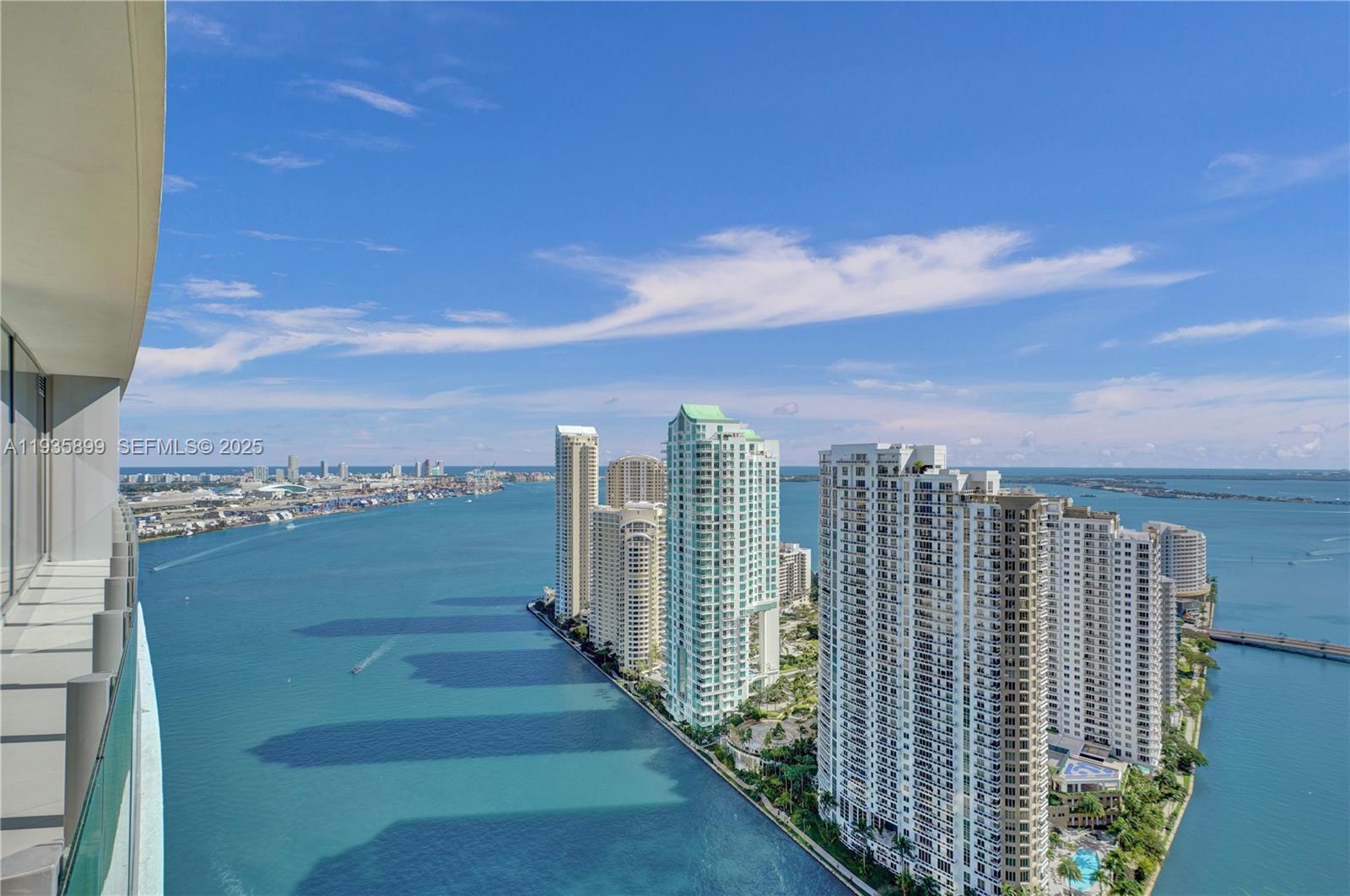 300 Biscayne Boulevard Way #3605W, Miami FL 33131