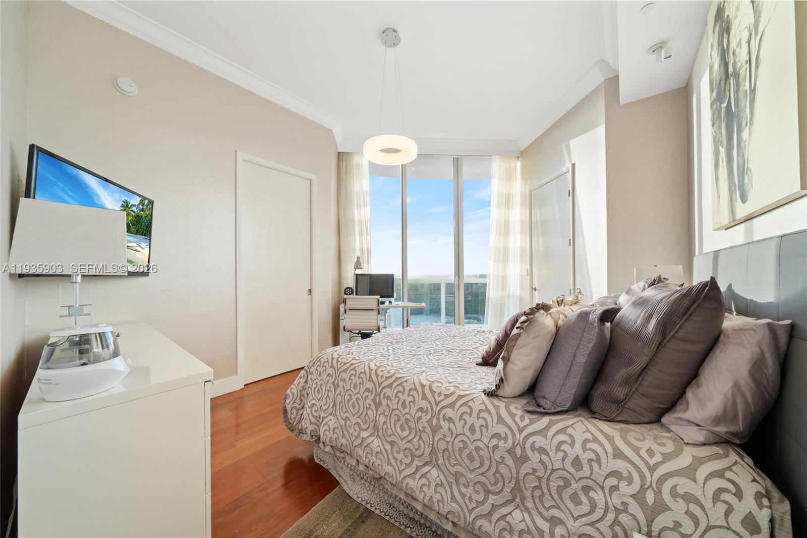 16001 Collins Ave #3906, Sunny Isles Beach FL 33160