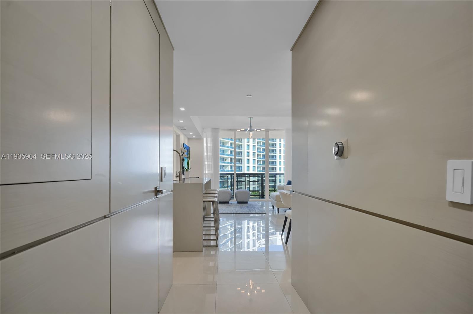 5875 Collins Ave #1003, Miami Beach FL 33140