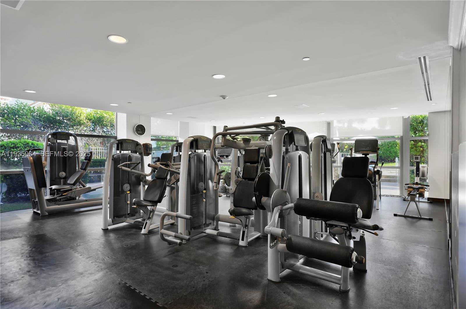 5875 Collins Ave #1003, Miami Beach FL 33140
