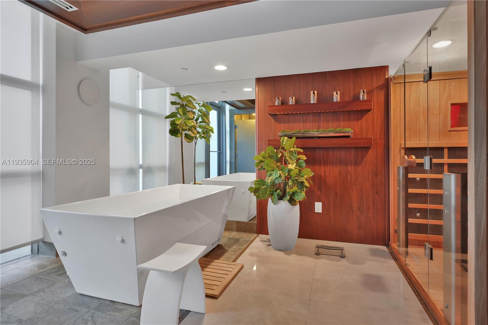 5875 Collins Ave #1003, Miami Beach FL 33140
