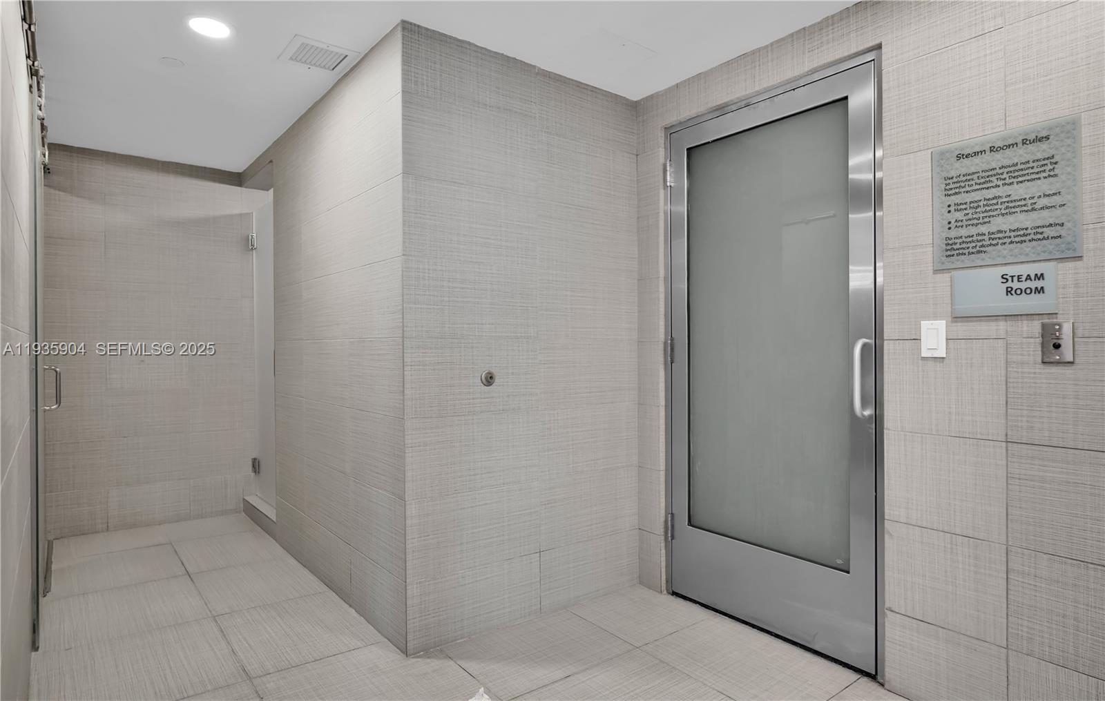 5875 Collins Ave #1003, Miami Beach FL 33140