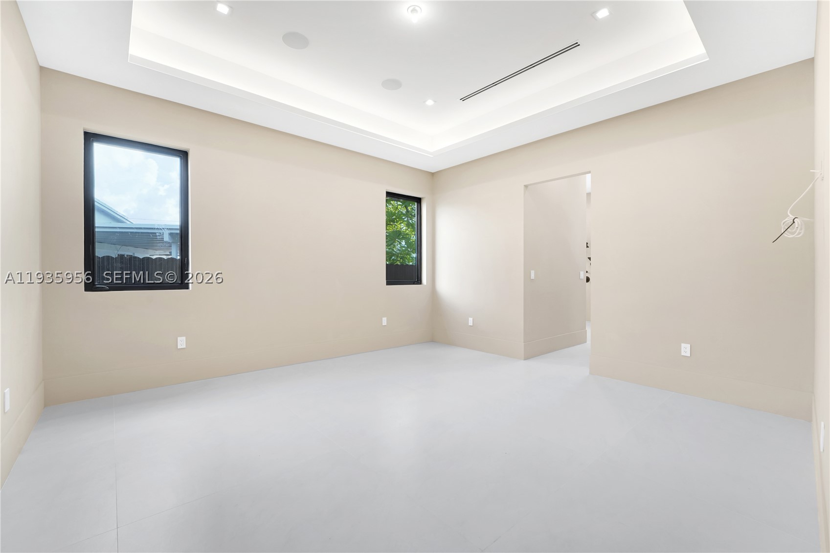 1130 SW 86th Ct, Miami FL 33144