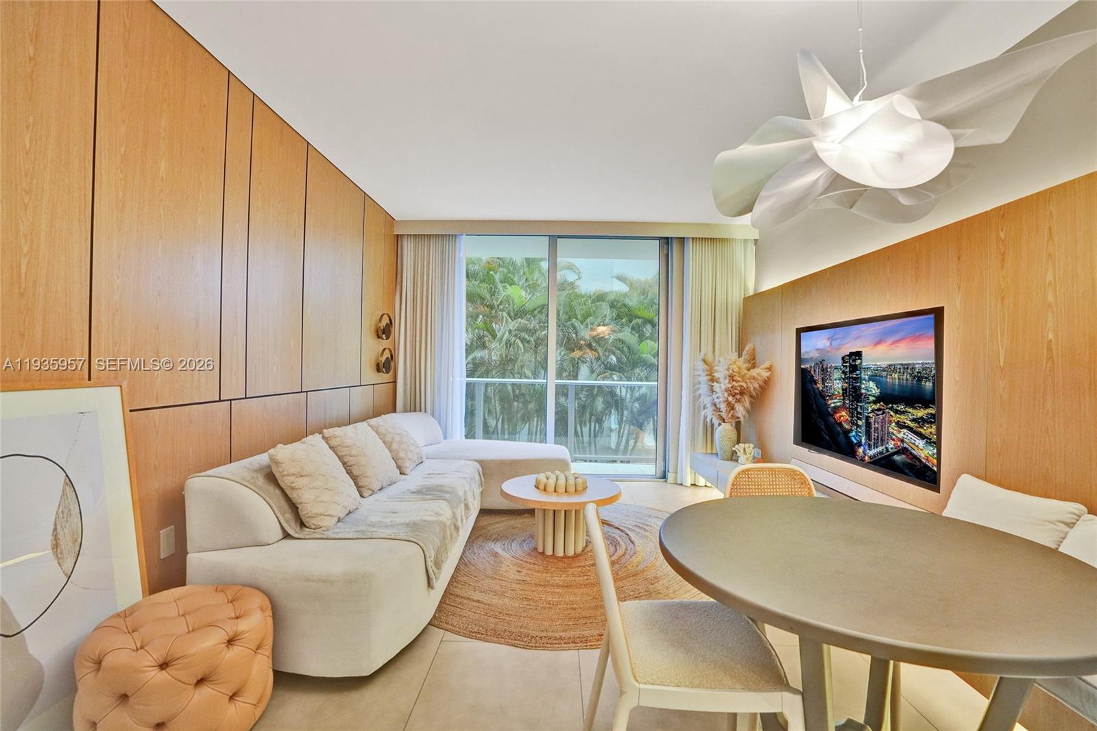 1010 SW 2nd Ave #601, Miami FL 33130