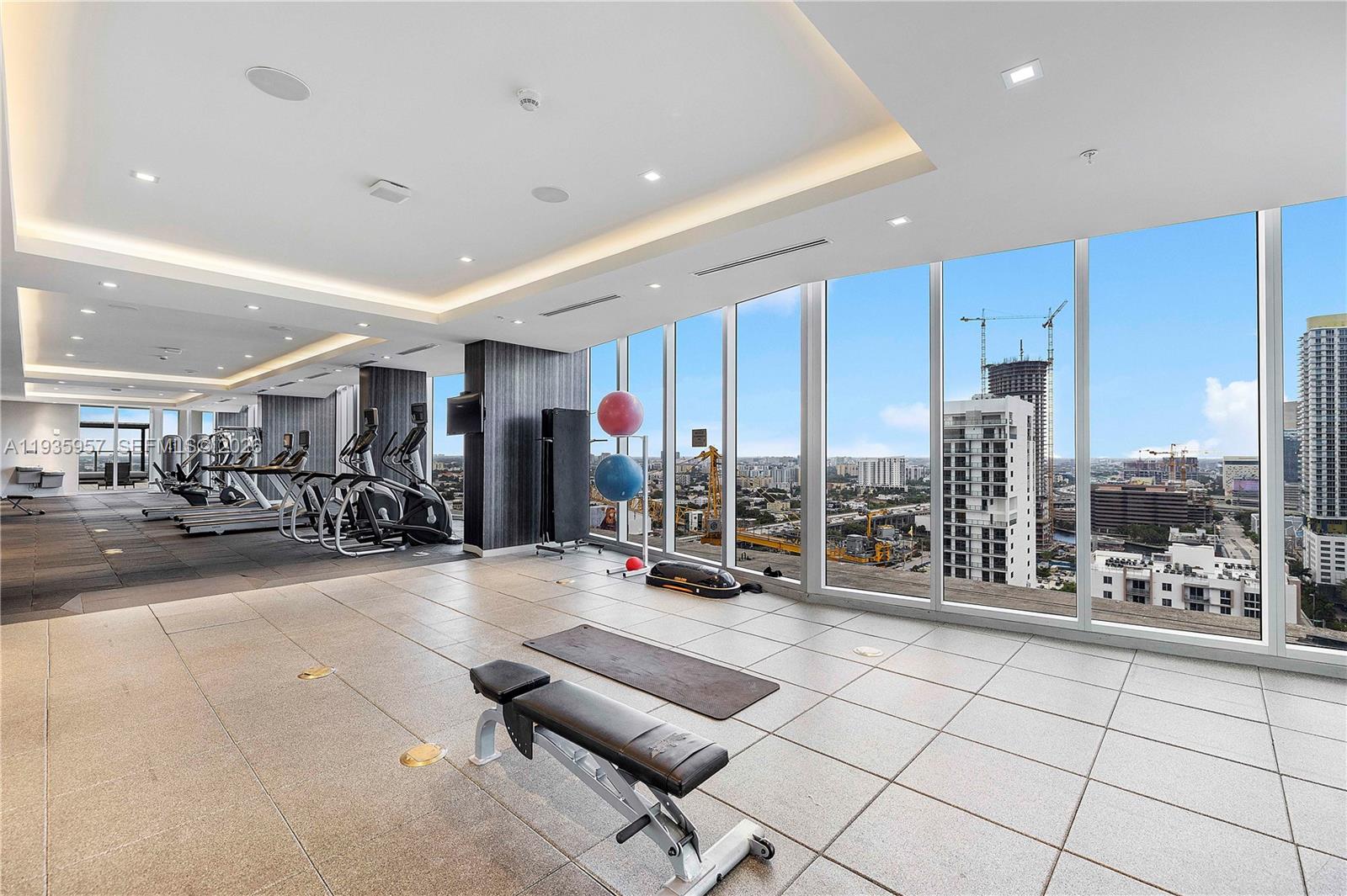 1010 SW 2nd Ave #601, Miami FL 33130