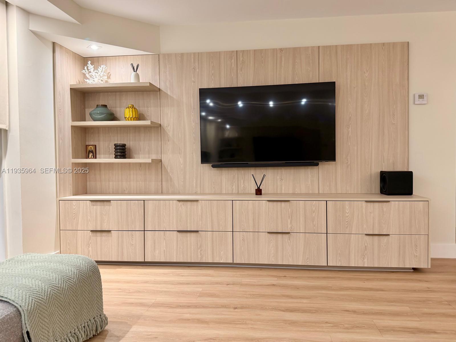 10275 Collins Ave #333, Bal Harbour FL 33154