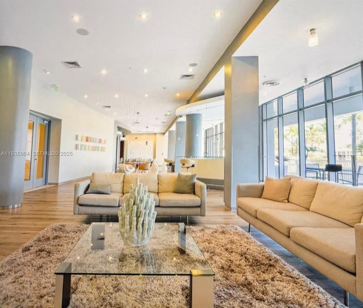 10275 Collins Ave #333, Bal Harbour FL 33154