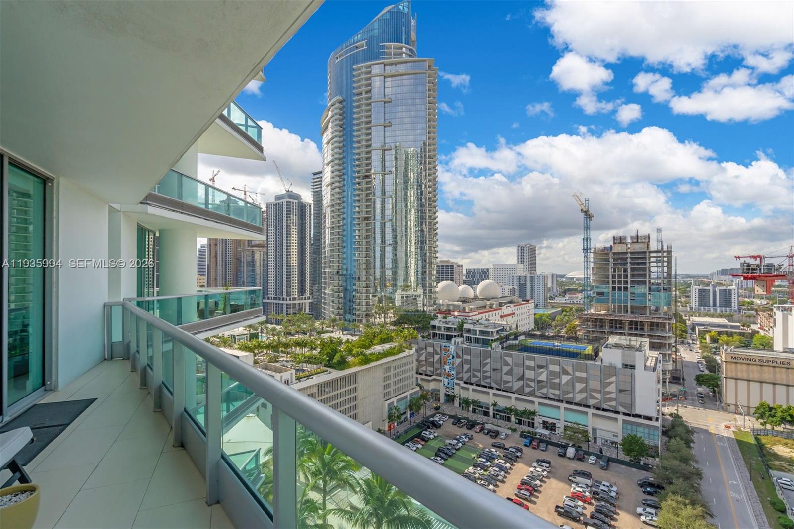 900 Biscayne Blvd #2312, Miami FL 33132