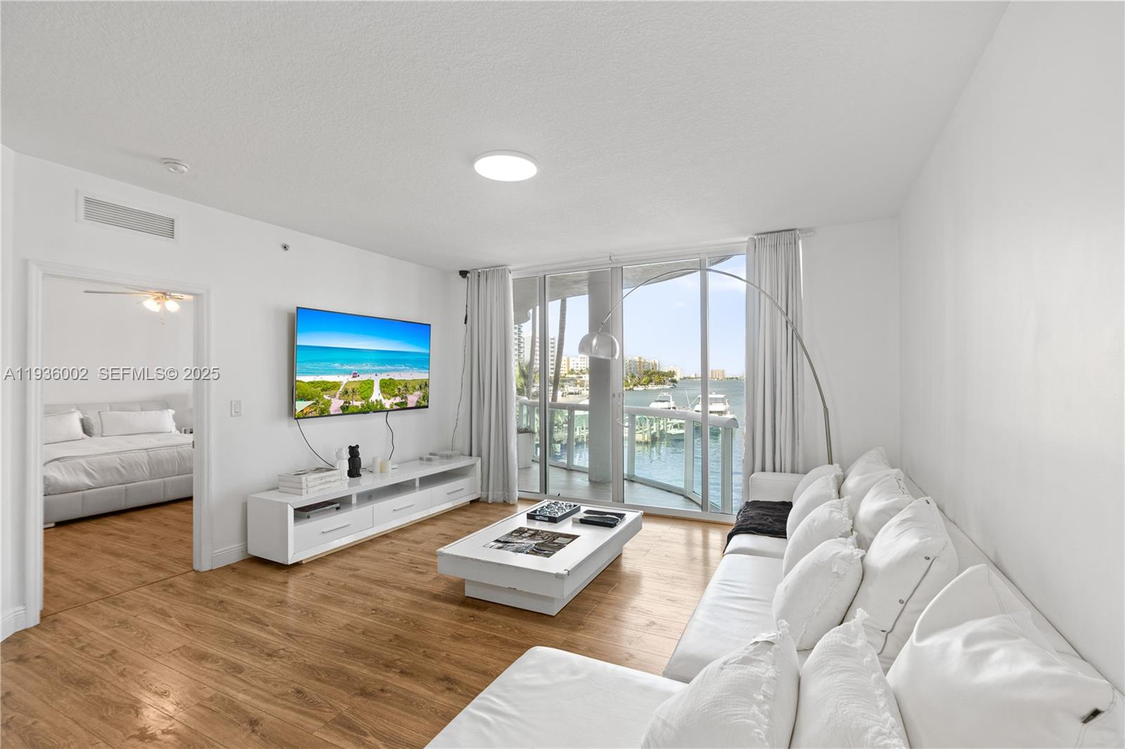 7918 Harbor Island Dr #212, North Bay Village FL 33141