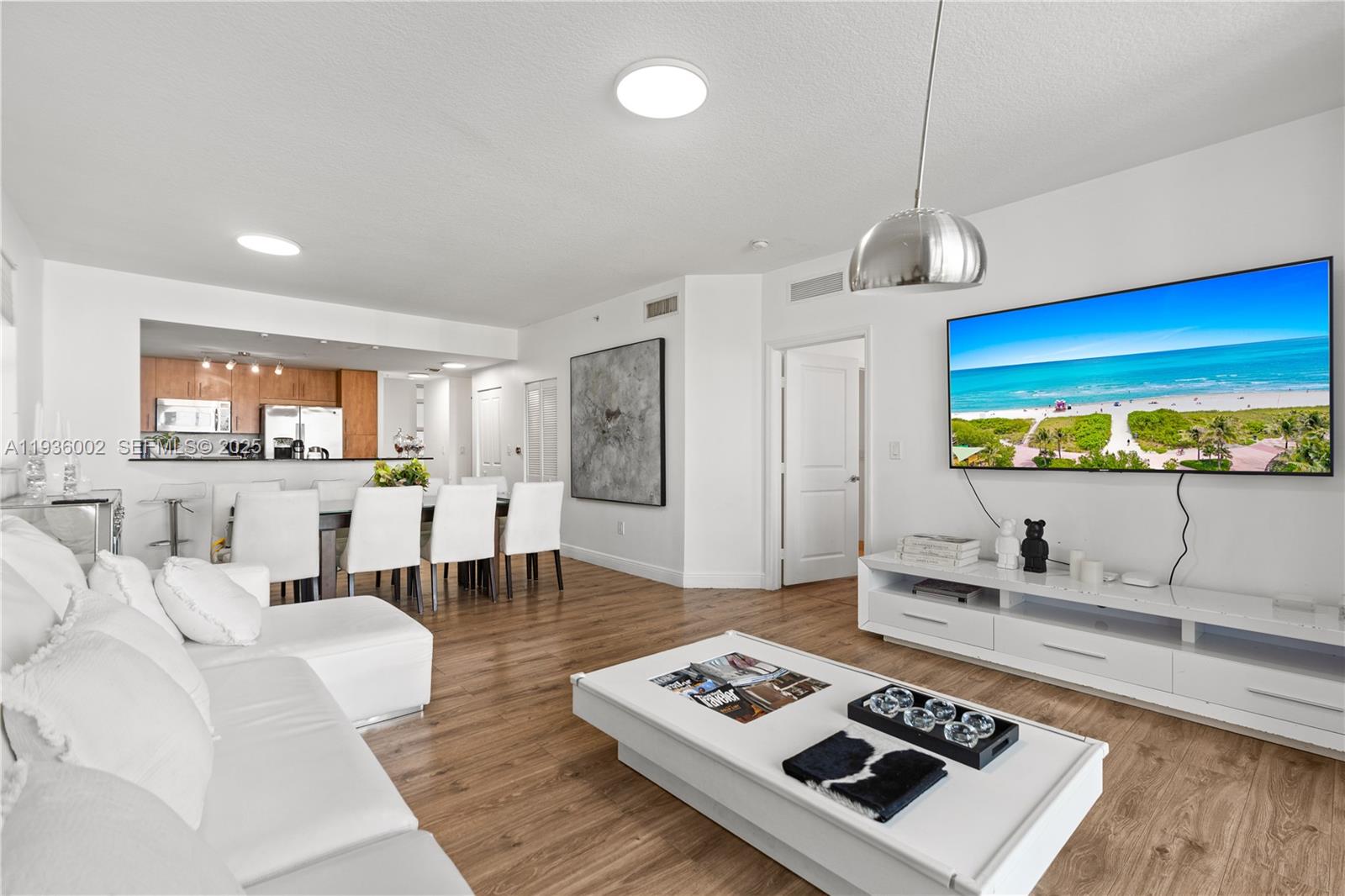 7918 Harbor Island Dr #212, North Bay Village FL 33141